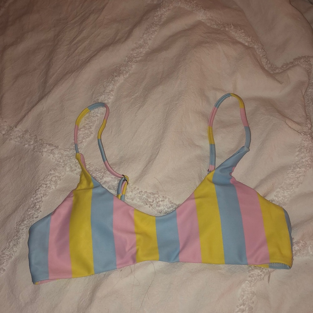 Bathing suit top